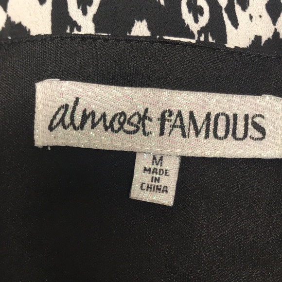 Almost Famous Dress  Med. - Picture 9 of 9